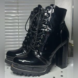 LILIANA Women’s Boots Black Patent Lace-Up Zip Platform Block Combat Size 9